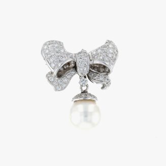 Silver Style Ribbon Bow Cultured Earrings