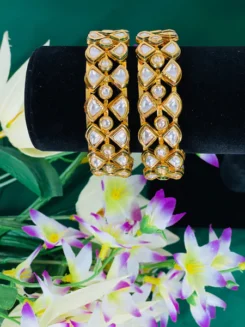 KUNDAN KADHE